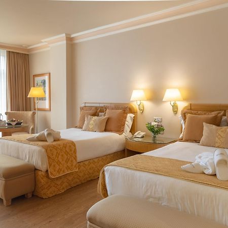 Gran Hotel Los Abetos سانتياغو دي كومبوستيلا المظهر الخارجي الصورة
