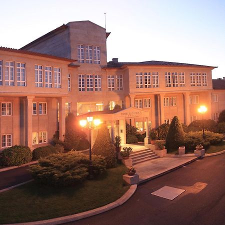 Gran Hotel Los Abetos سانتياغو دي كومبوستيلا المظهر الخارجي الصورة