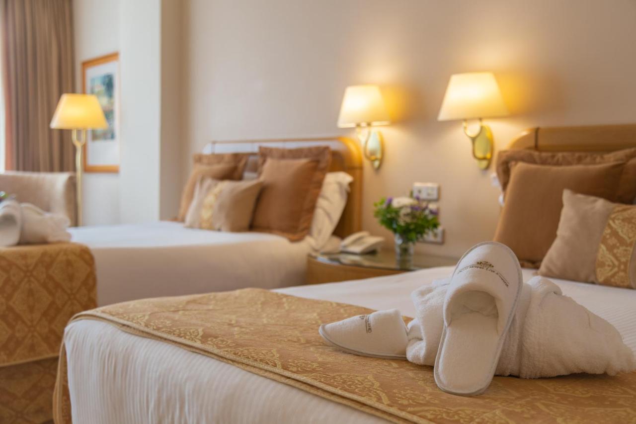Gran Hotel Los Abetos سانتياغو دي كومبوستيلا المظهر الخارجي الصورة
