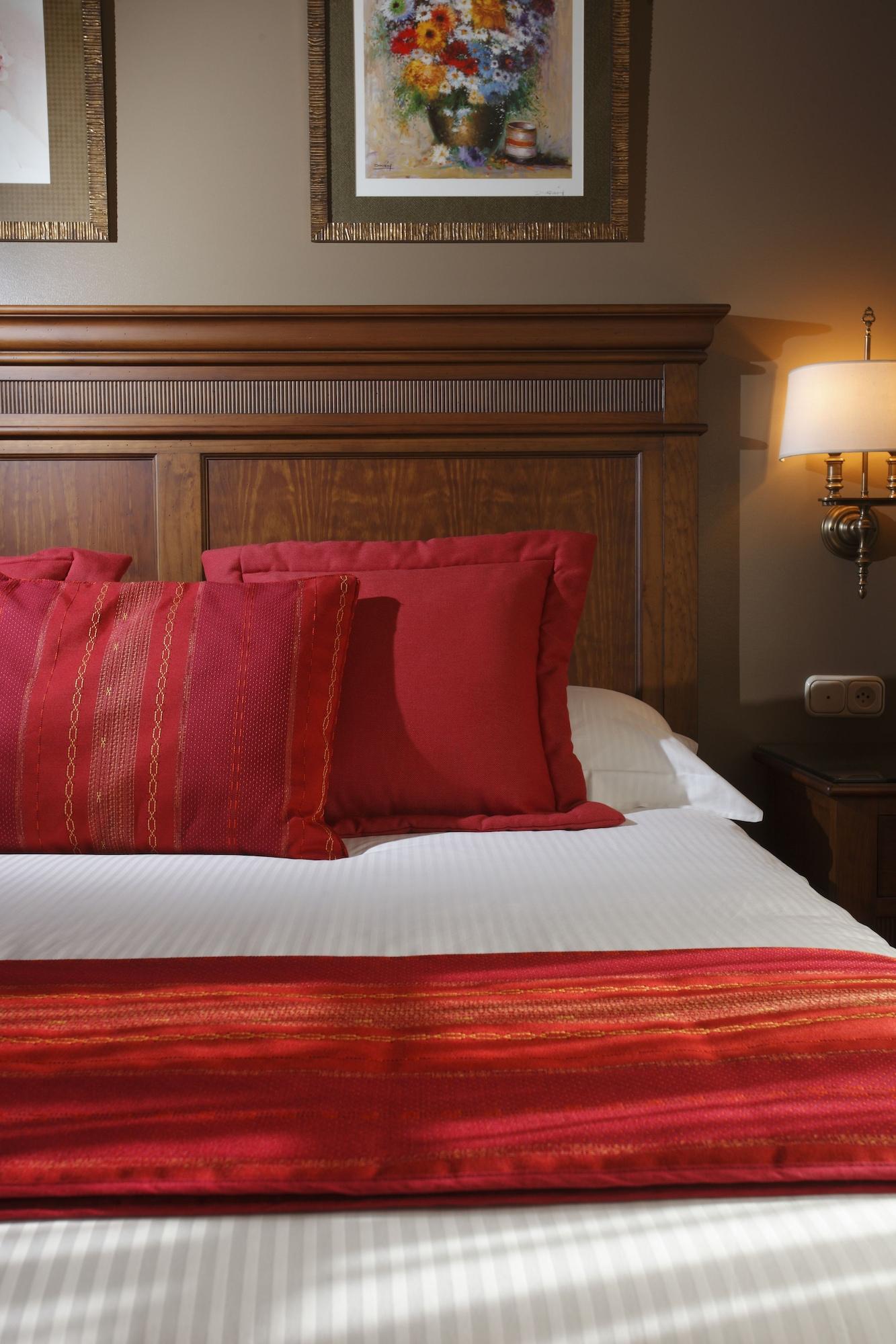 Gran Hotel Los Abetos سانتياغو دي كومبوستيلا المظهر الخارجي الصورة